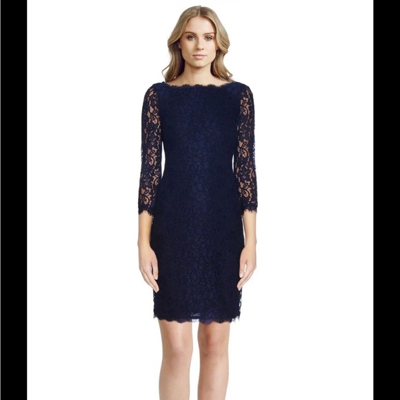 Like new, Diane von Furstenberg lace dress. Size 2. - Picture 4 of 4